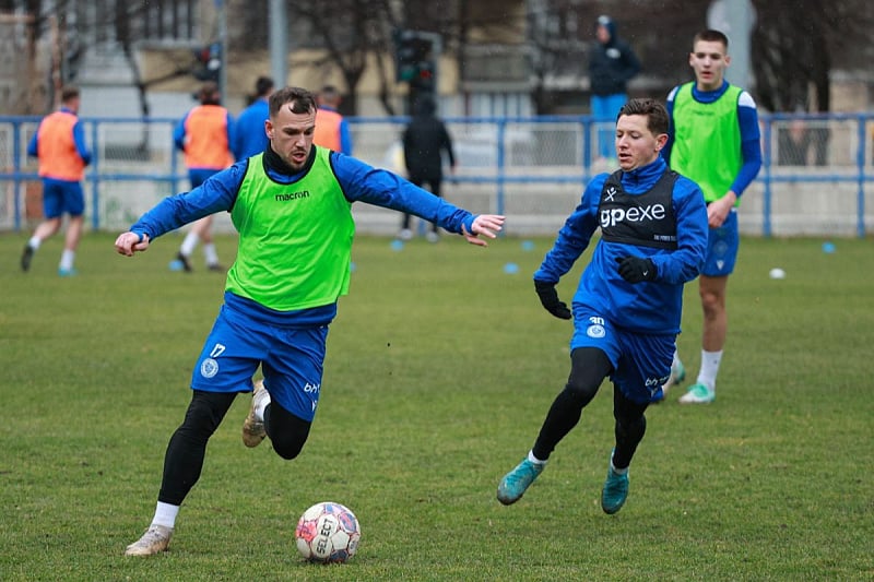 Huso Karjašević produžio ugovor sa Željom (Foto: FK Željezničar/Facebook)