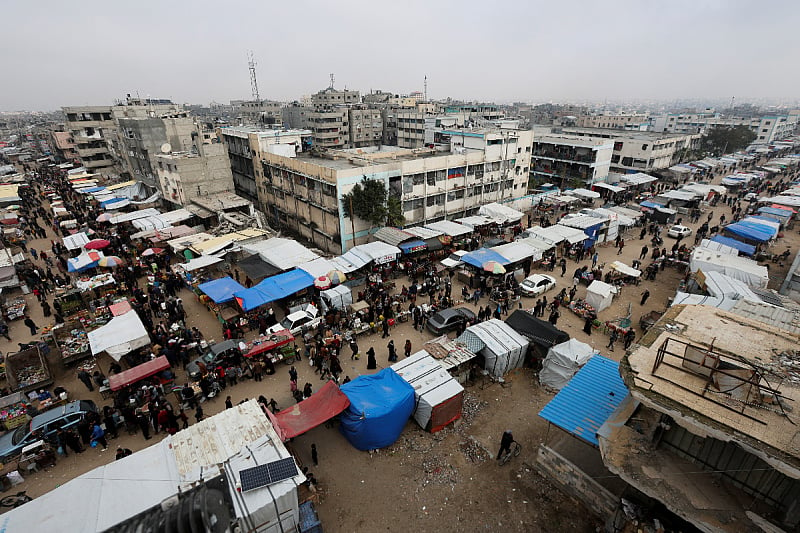 Palestinci u Khan Younisu (Foto: Reuters)