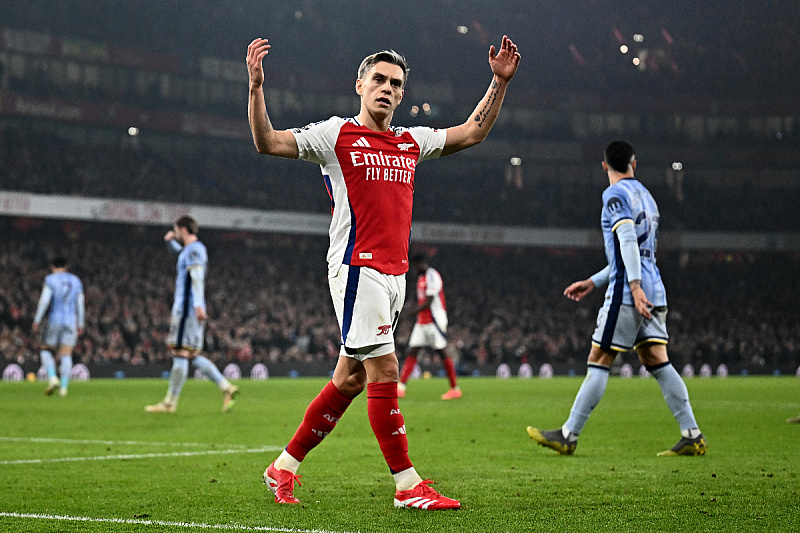 Arsenal - Tottenham (Foto: Reuters)