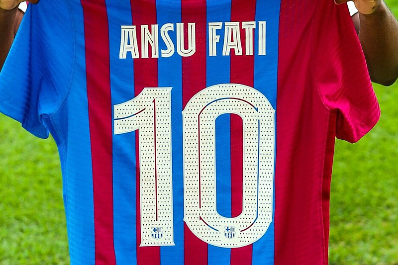 Fati je dosad nosio broj 10 (Foto: FC Barcelona)