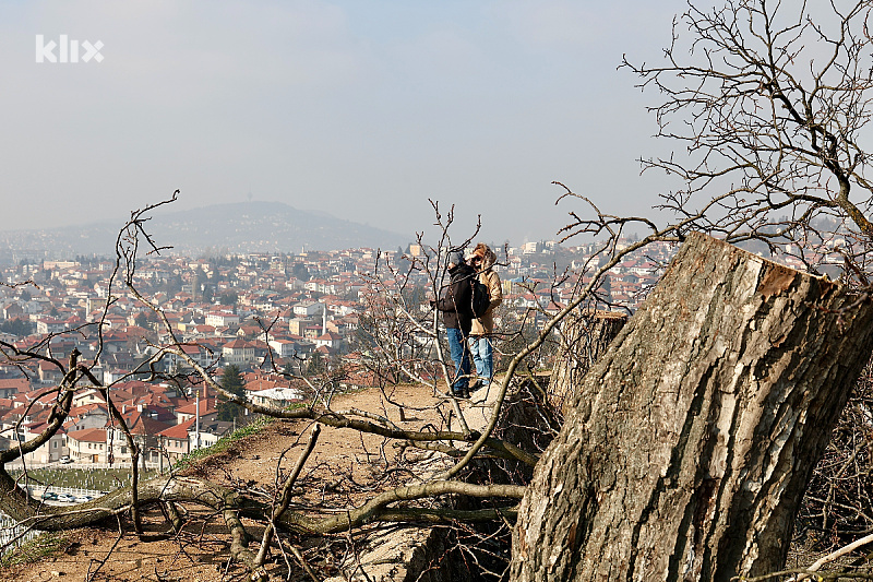 Žuta tabija Sarajevo (Foto: I. Š./Klix.ba)