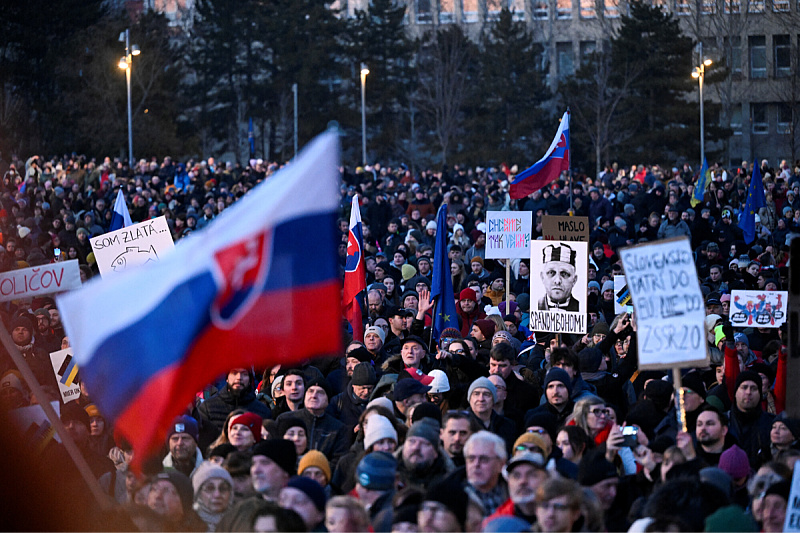 Protesti u Slovačkoj daju sedmica. (Foto: Reuters)