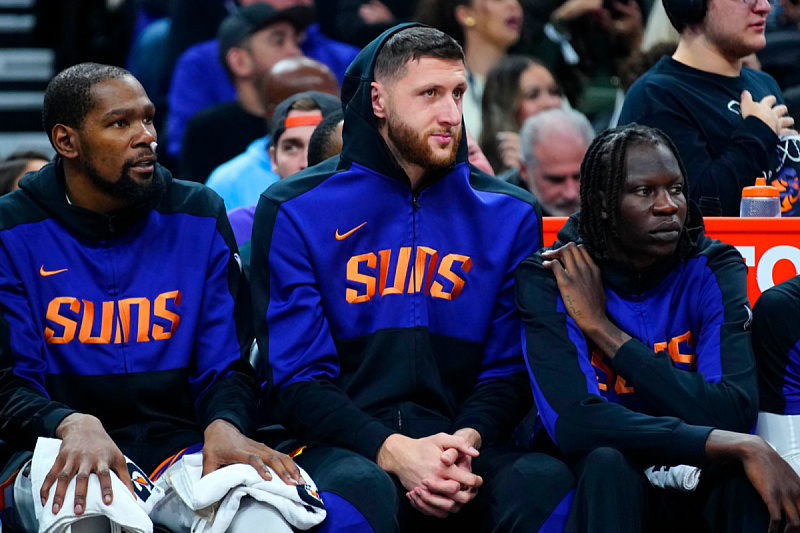 Nurkić pobjedu odgledao s klupe (Foto: Phoenix Suns)