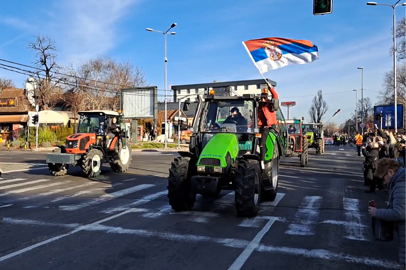 Poljoprivrednici su danas podržali studente u Beogradu (Screenshot: X.com)