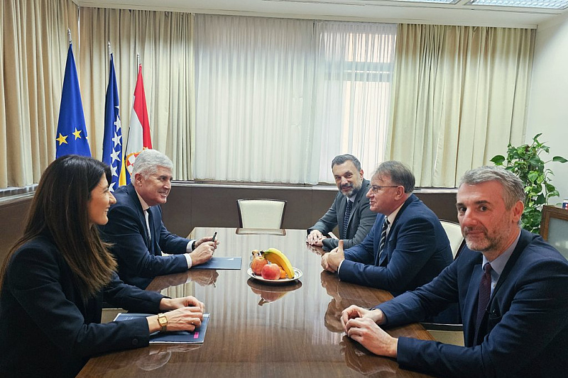 Dragan Čović i predsjednici stranaka Trojke na sastanku u Sarajevu (Foto: X)