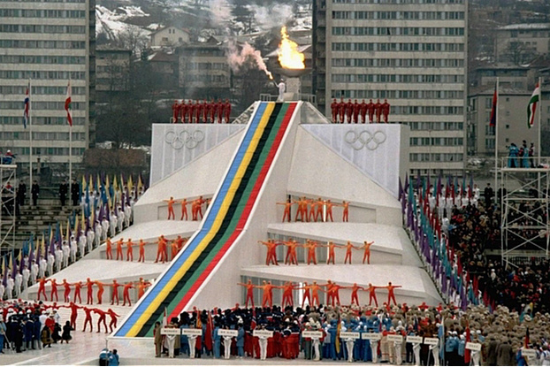 Čast da zapali olimpijski plamen pripala je Sandri Dubravčić (Foto: Twitter) (Foto: Reuters)