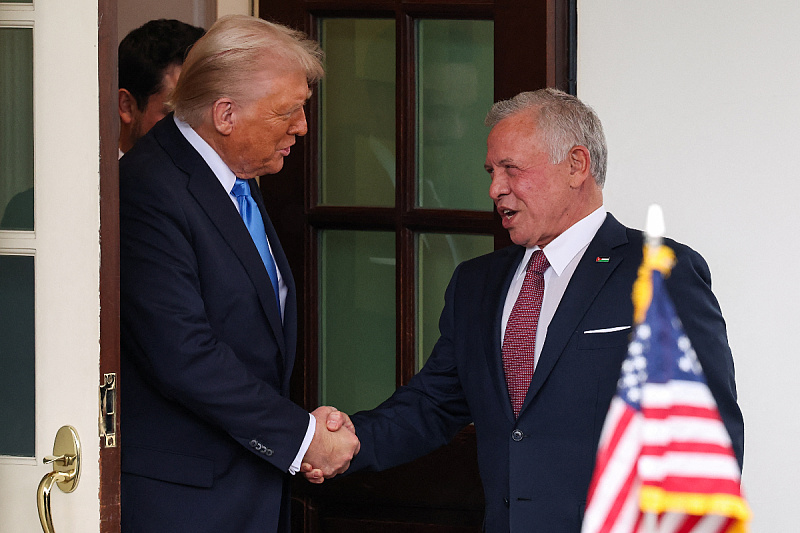 Donald Trump i kralj Abdullah II (Foto: Reuters)