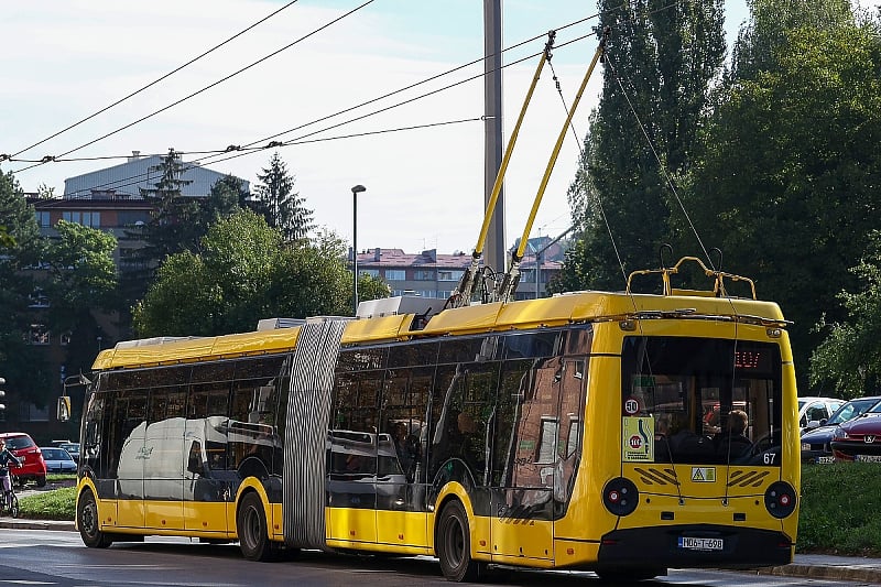 Trolejbuska mreža od Sarajeva do Vogošće uništena tokom posljednjeg rata (Foto: I. L./Klix.ba)