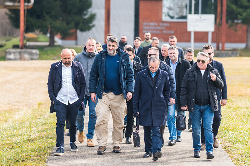 Posjeta Komšića Memorijalnom centru Srebrenica