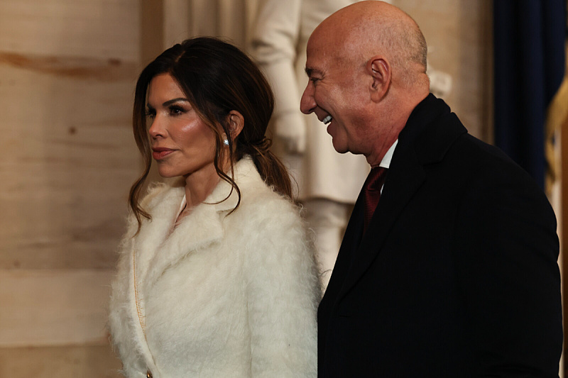 Lauren Sanchez i Jeff Bezos (Foto: EPA-EFE)