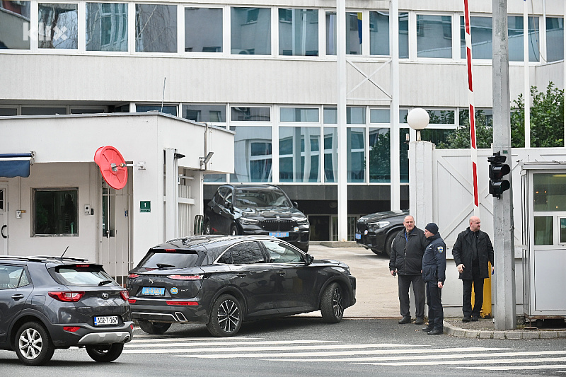 Dolazak ambasadora u četvrtak (Foto: T. S./Klix.ba)