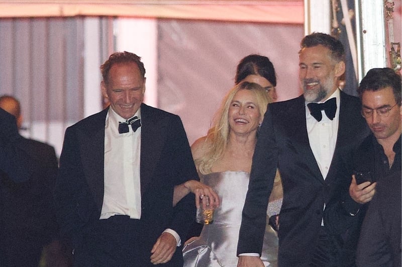 Chelsea Handler i Ralph Fiennes ( Foto: X)