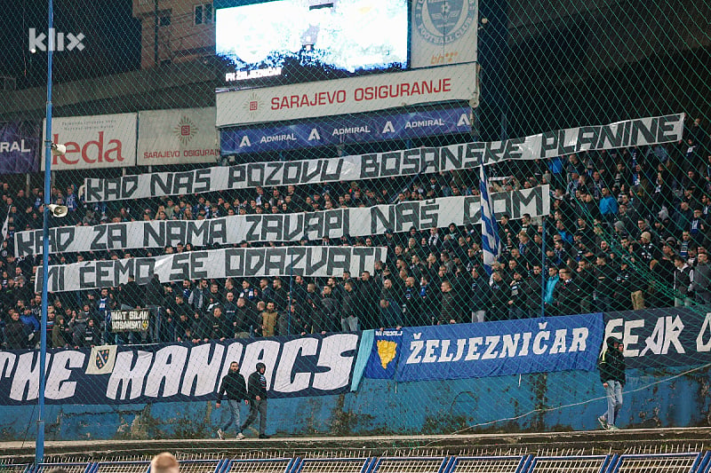 Parola Manijaka na južnoj tribini (Foto: I. L./Klix.ba)