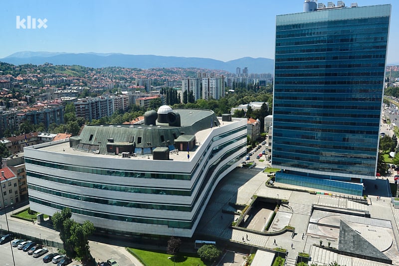 Zgrada u kojoj su izglasavane odluke o uspostavljanju državnih institucija (Foto: D. S./Klix.ba)