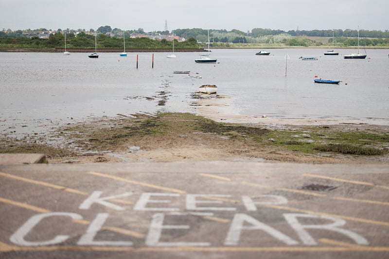 Ilustracija: Plaža u Engleskoj (Foto: EPA-EFE)