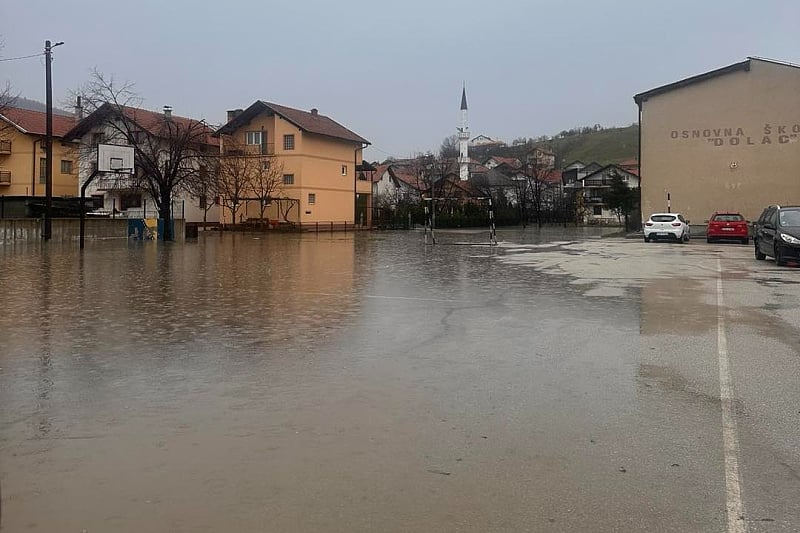 Poplavljen veći dio Travnika (Foto: Općina Travnik)