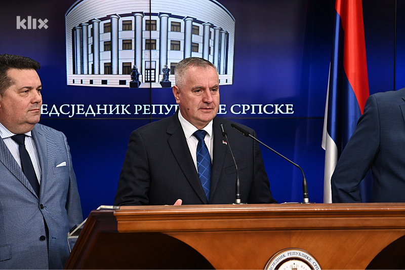 Radovan Višković na press konferenciji u Banjoj Luci (Foto: E. M./Klix.ba)