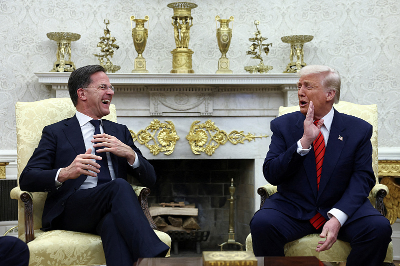 Trump i Rutte (Foto: Reuters)