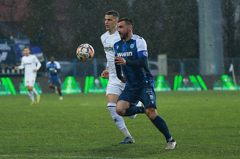 Utakmica u ne baš sjajnim uslovima u Bijeljini (Foto: FK Željezničar)