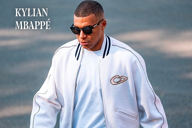 Mbappe u skupocjenoj dukserici (Foto: Instagram)