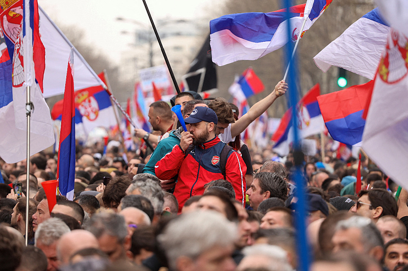 Fotografija sa protesta u Beogradu održanih 15. marta (Foto: Reuters)