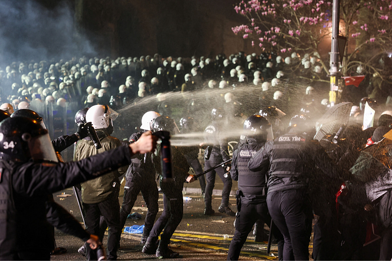 Masovni protesti u Istanbulu (Foto: Reuters)