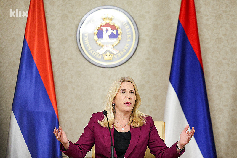 Željka Cvijanović na današnjoj press konferenciji (Foto: I. L./Klix.ba)