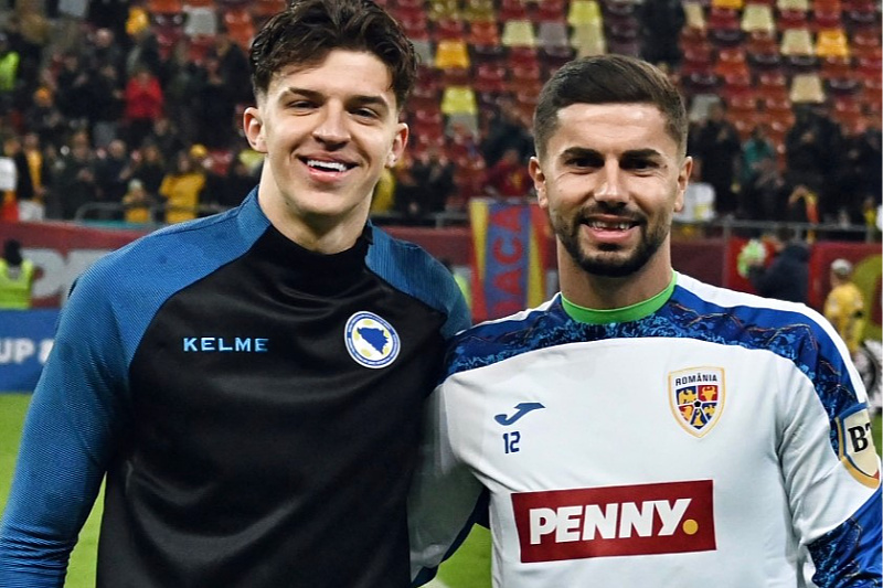 Muharemović (lijevo) redovan je član reprezentacije BiH (Foto: Sassuolo FC)