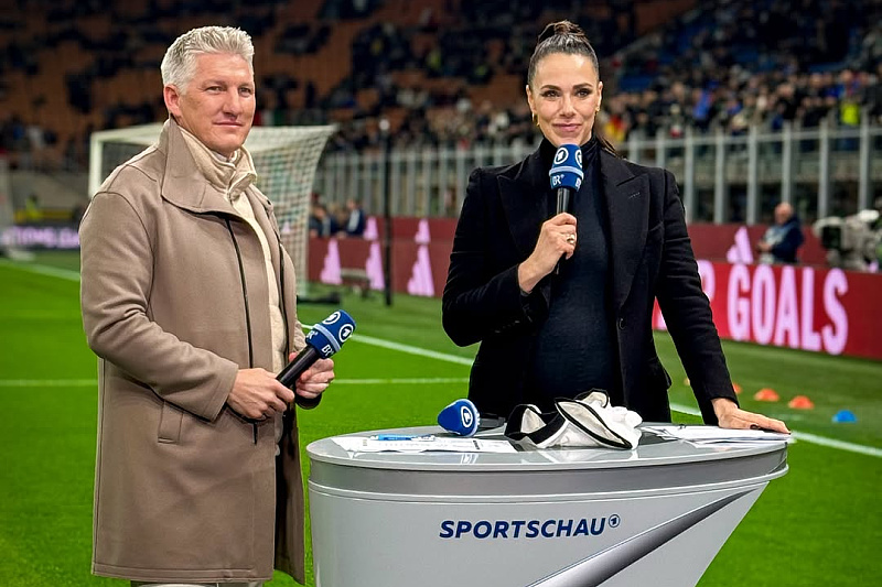 Bastian Schweinsteiger i Esther Sedlaczek (Foto: Instagram)
