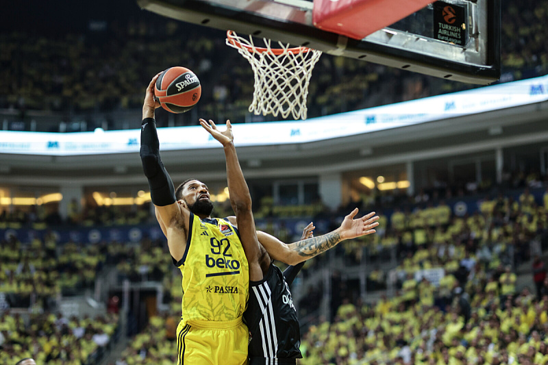 Fener "preživio" Paris (Foto: EPA-EFE)