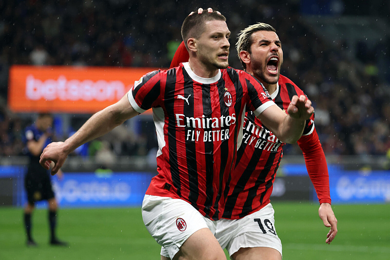 Jović je sam odlučio derbi (Foto: EPA-EFE)