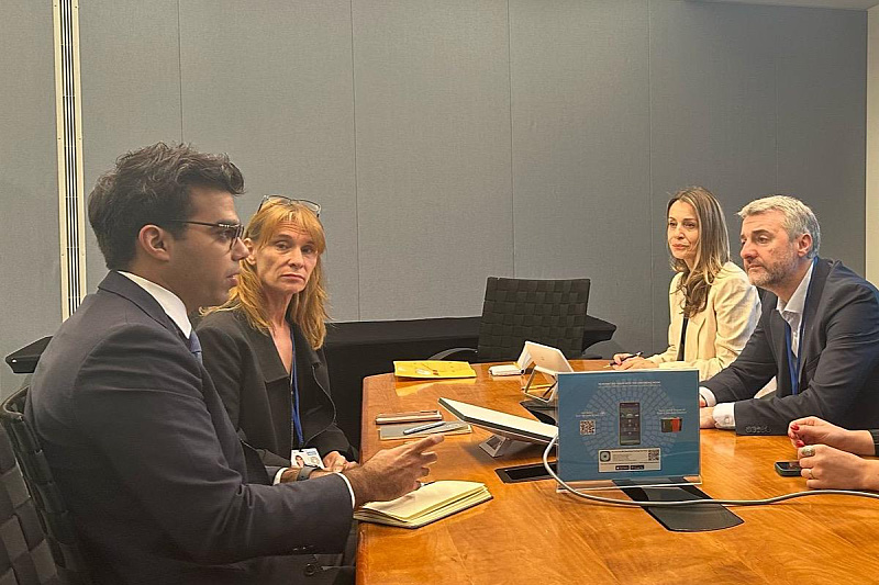 Edin Forto u Washingtonu s predstavnicima firme Starlink (Foto: Ministarstvo komunikacija i prometa BiH)