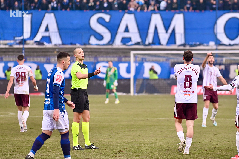 Ljajić je dijelio pravdu u derbiju u februaru (Foto: T. S./Klix.ba)