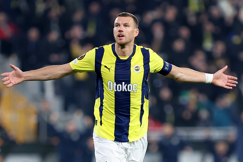 Džeko broji posljednje dane ugovora s klubom (Foto: Fenerbahče SK)