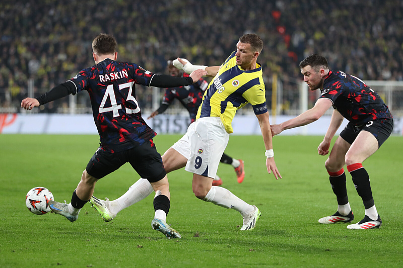 Edinu Džeki ističe ugovor s Fenerom na kraju ove sezone (Foto: EPA-EFE)