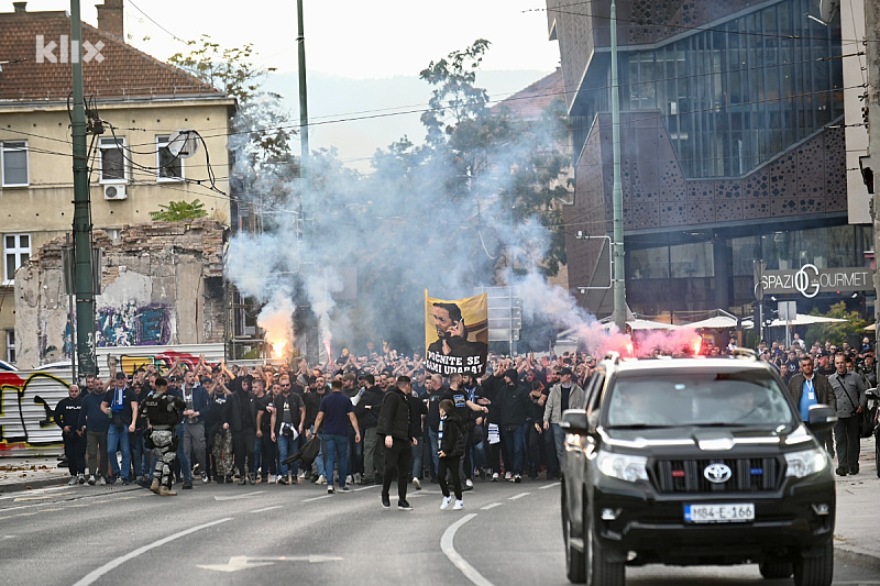 Korteo navijača Željezničara za posljednji derbi na Koševu (Foto: T. S./Klix.ba)