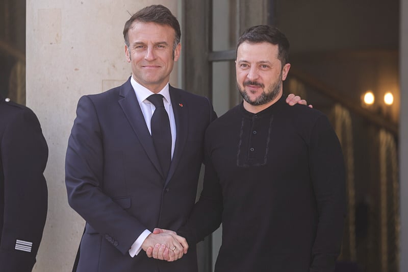 Macron i Zelenski na sastanku (Foto: EPA-EFE)