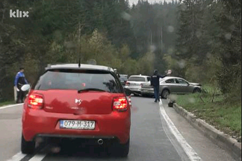 Saobraćajna nesreća kod Olova (Foto: Čitatelj)