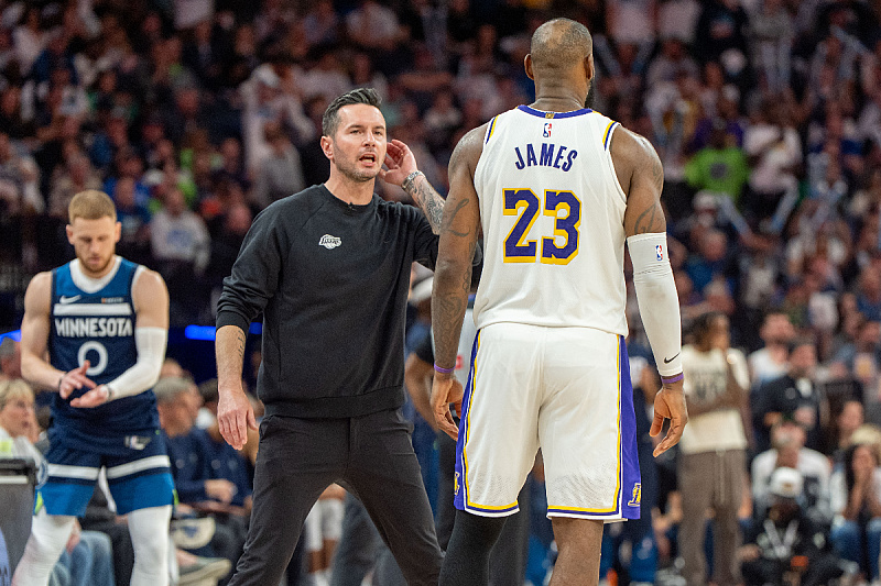 JJ Redick i LeBron James (Foto: Reuters)