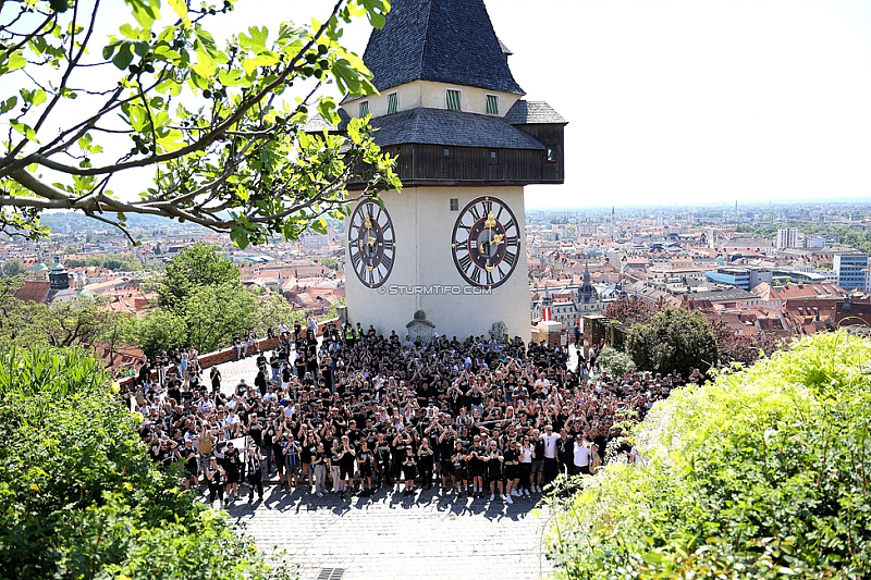 Navijači Sturma ne zaboravljaju Osima (Foto: Sturmtifo)