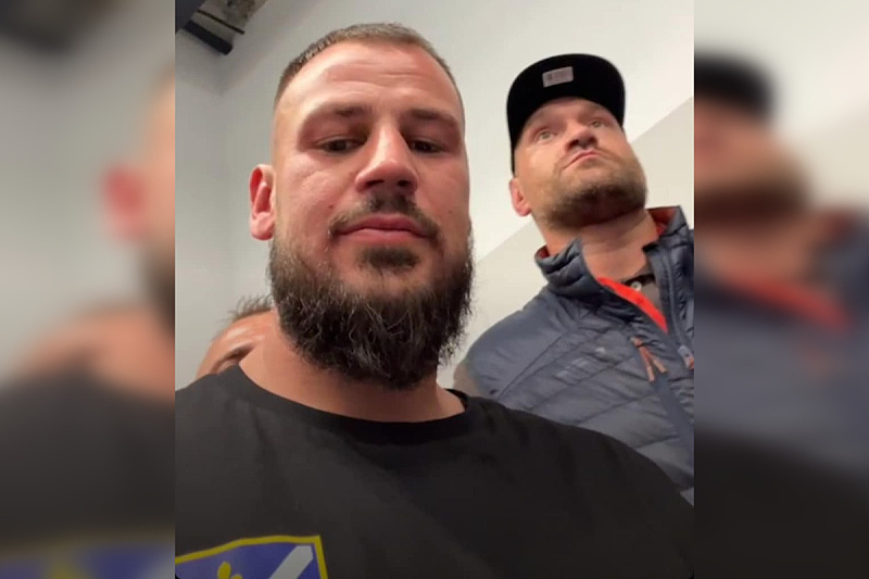 Kenan Hanjalić i Tyson Fury (Foto: Screenshot)