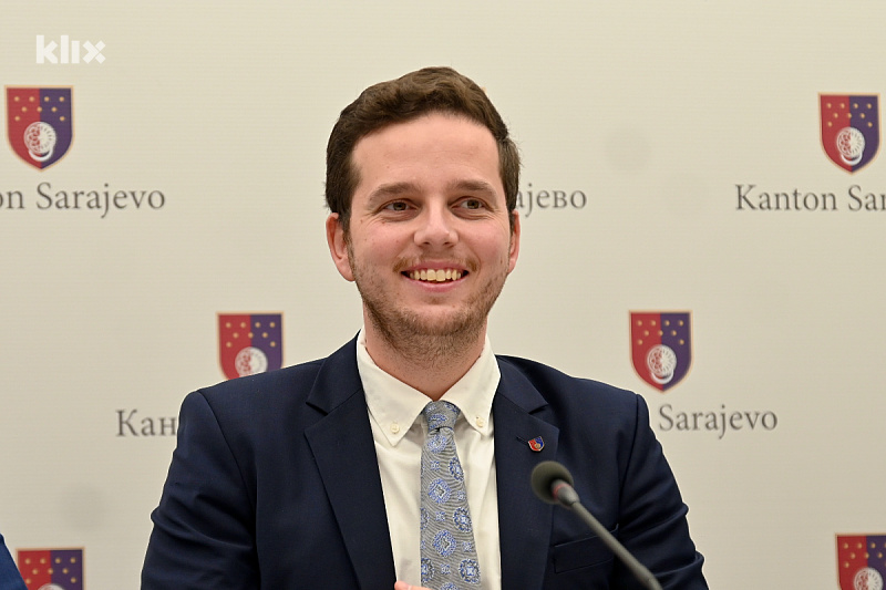 Nihad Uk (NS) ranije je rekao da mladi neće dobiti ostatak novca