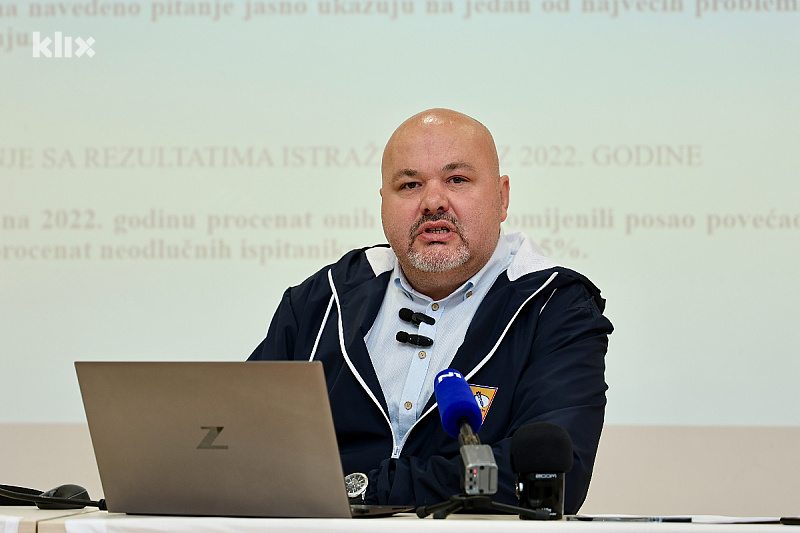 Saudin Sivor, predsjednik Kantonalnog odbora Samostalnog sindikata osnovnog obrazovanja i odgoja u Sarajevu (Foto: I. Š./Klix.ba)