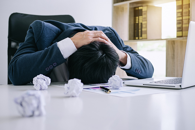 Značajno se smanjuju stavovi ljudi o načinu na koji zarađuju za život (Foto: Shutterstock)