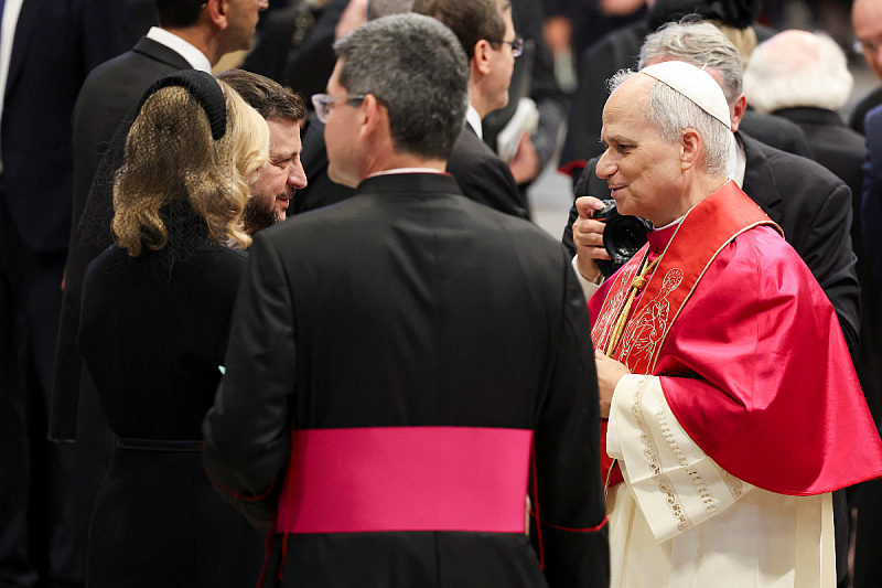 Zelenski i papa prije mise (Foto: Reuters)