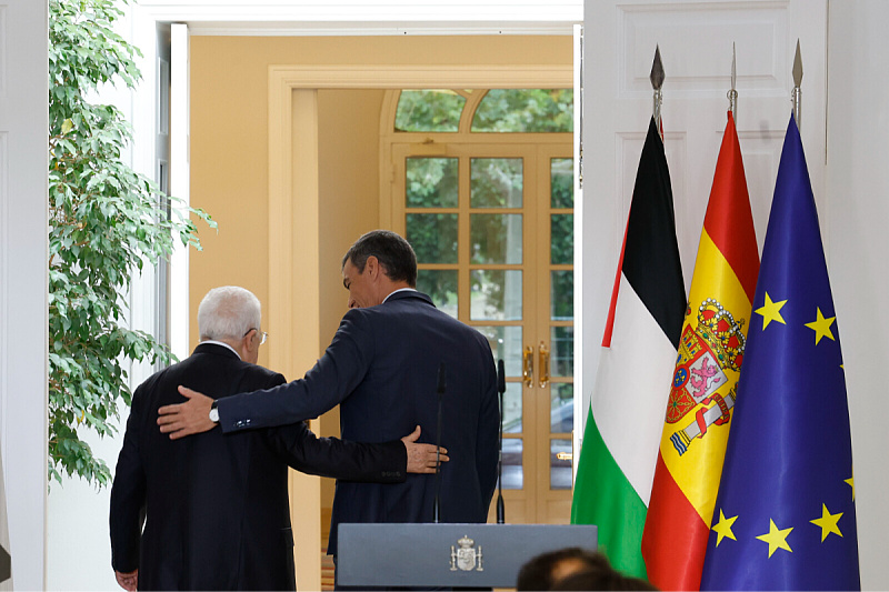 Mahmoud Abbas i Pedro Sanchez (Foto: EPA-EFE)