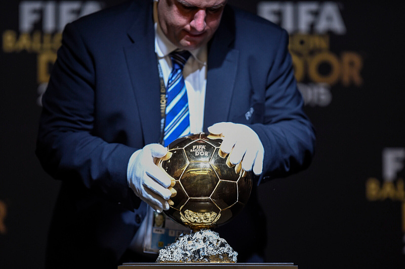 Zlatna lopta očekuje najboljeg (Foto: EPA-EFE)