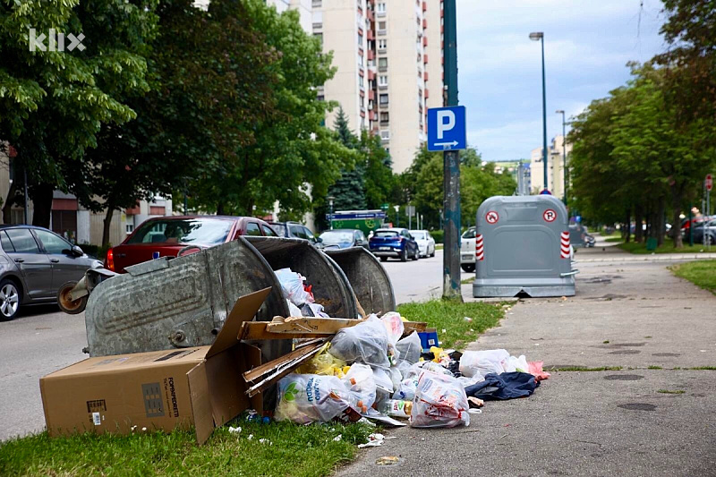 Grad pun smeća (Foto: V. D./Klix.ba)