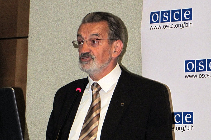 Bakir Nakaš