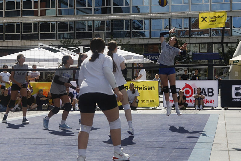 S.ketch Street Volleyball